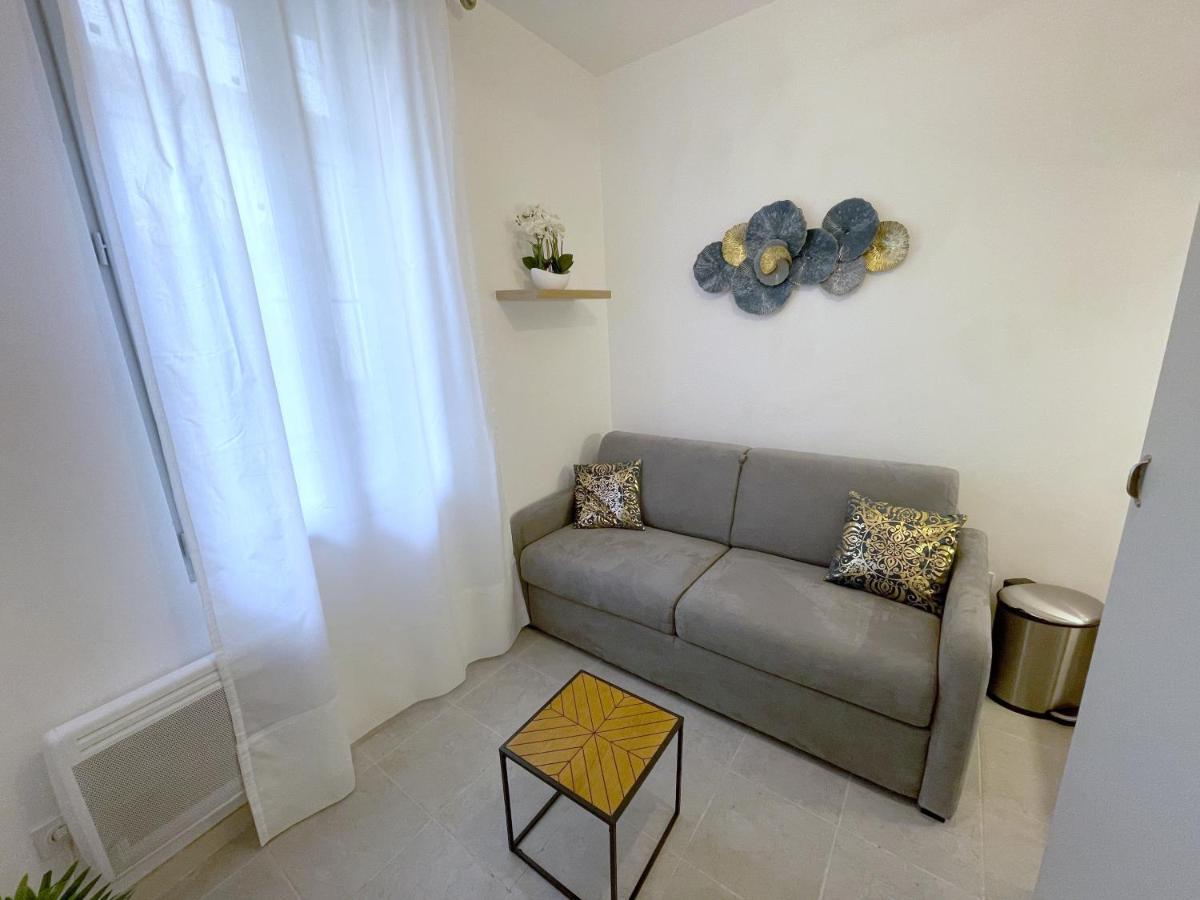 Mini-Studio De 10M² En Centre-Ville De بزييه المظهر الخارجي الصورة